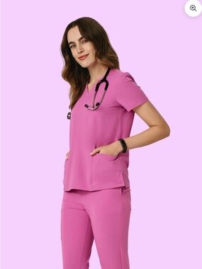 Mandala “Dahlia” V-Neck Scrub Set